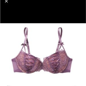 Beautiful Purple Lace ENNY CONTOUR Bra 32DDD  *NWOT*